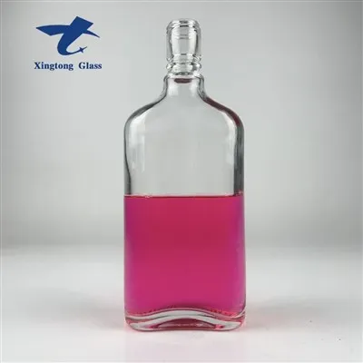 Unikatna staklena boca votke od 500 ml